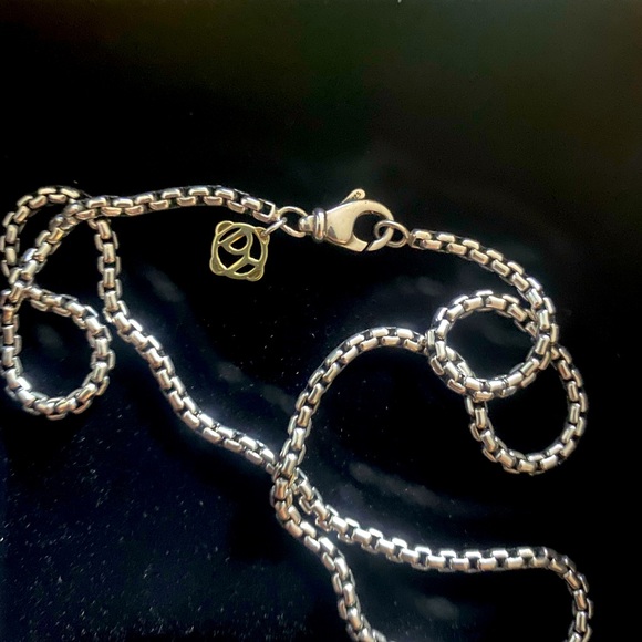 Jewelry - David Yurman Box chain 16” necklace